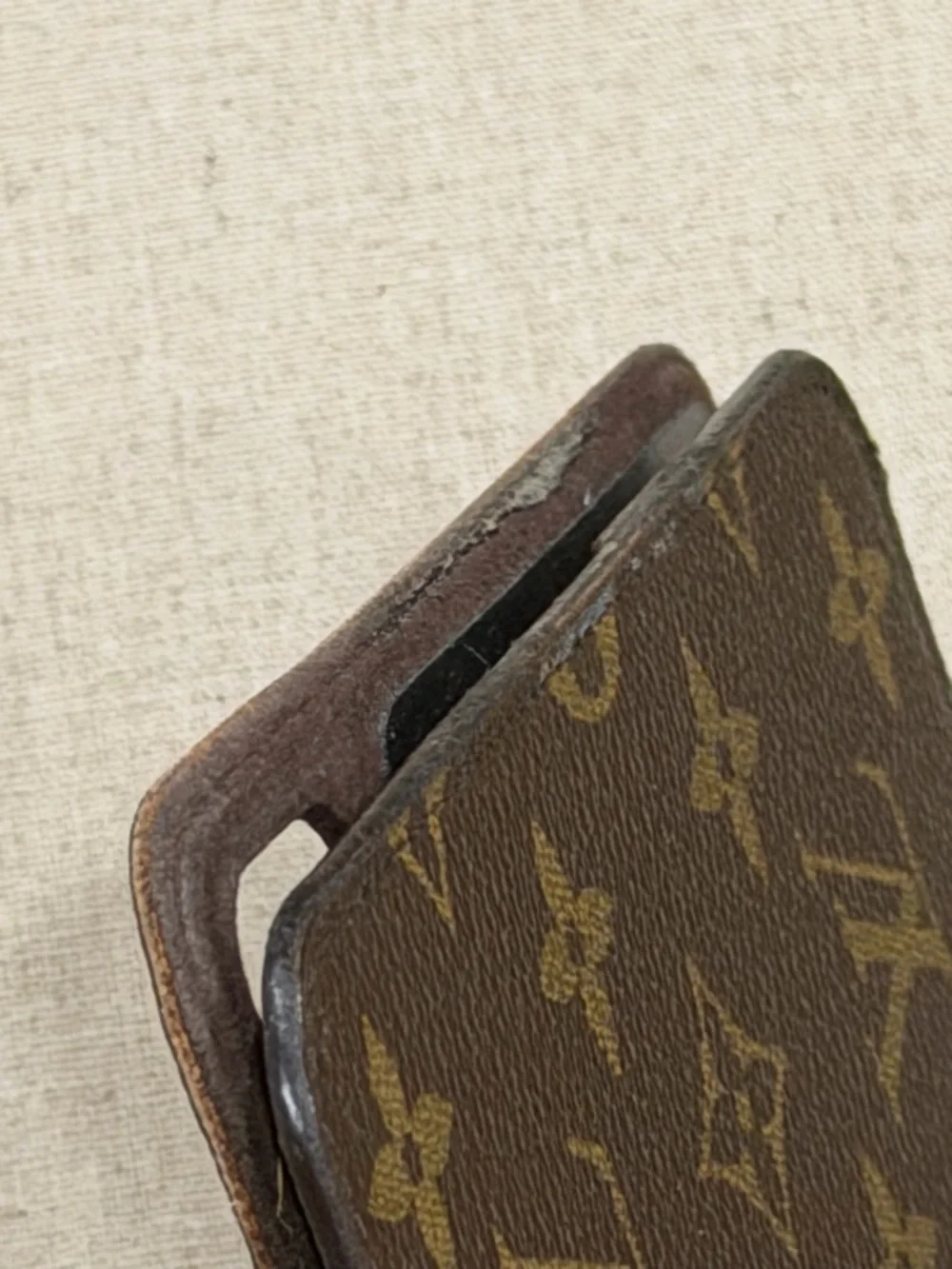 Louis Vuitton classic monogram
